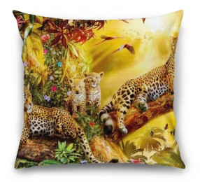 3D Подушка «Семья леопардов»