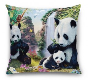 3D Подушка «Семейство панд»