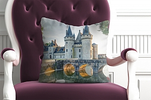 3D Подушка «Замок Сюлли-сюр-Луар» вид 3